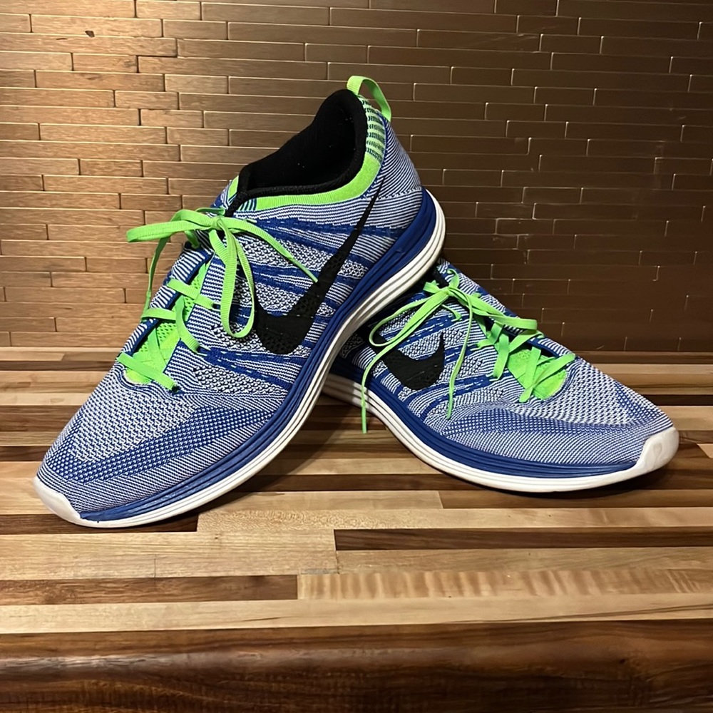 Nike Flyknit One sneakers